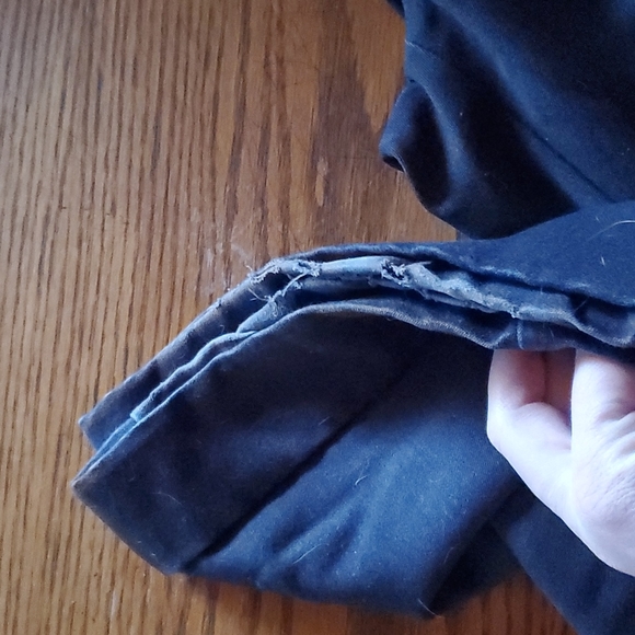 Dress pants - Picture 2 of 3